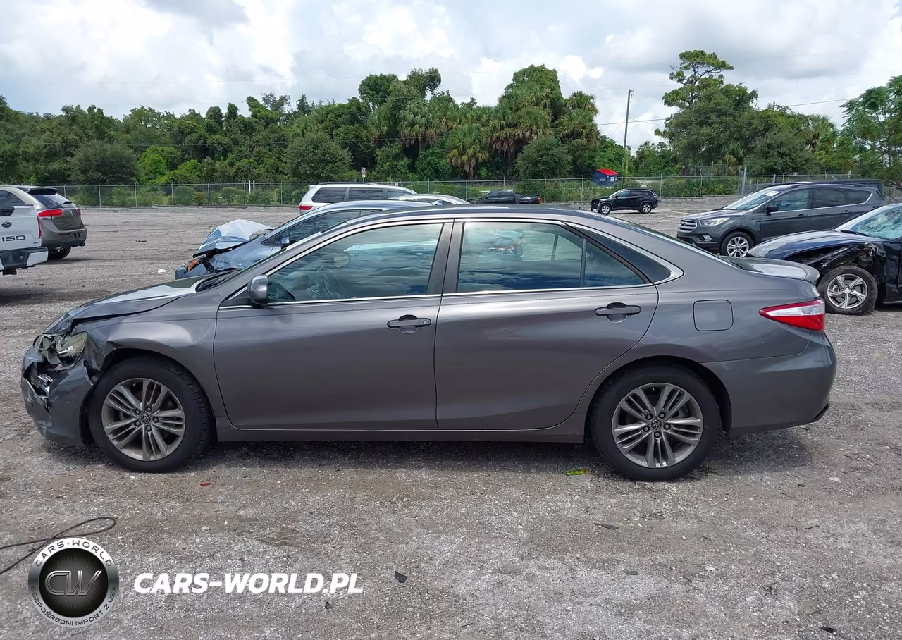 2015 Toyota Camry Se VIN:4T1BF1FK7FU008924 - 14
