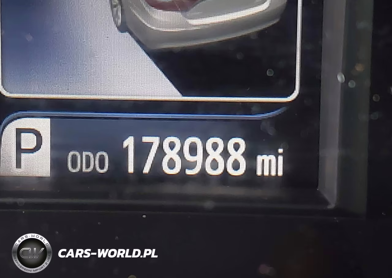 2015 Toyota Camry Se VIN:4T1BF1FK7FU008924 - 15