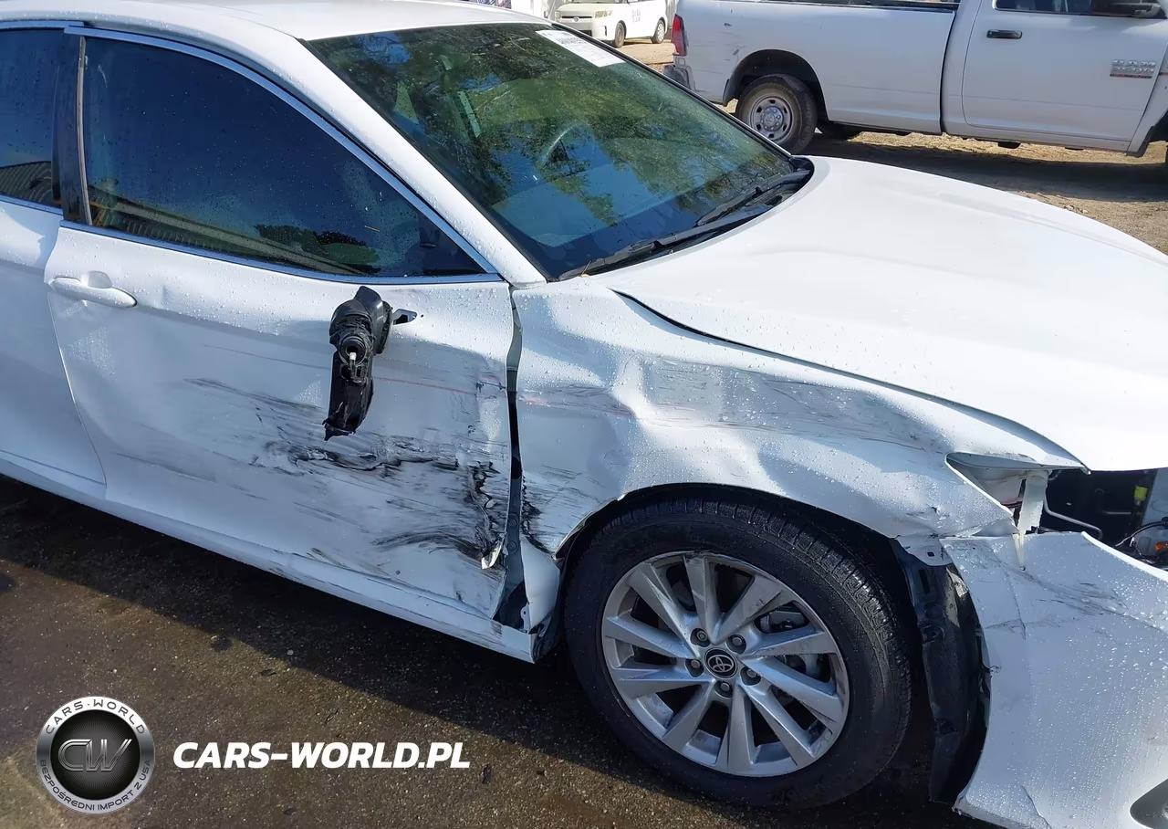 2023 Toyota Camry Le VIN:4T1C11AK9PU097178 - 17