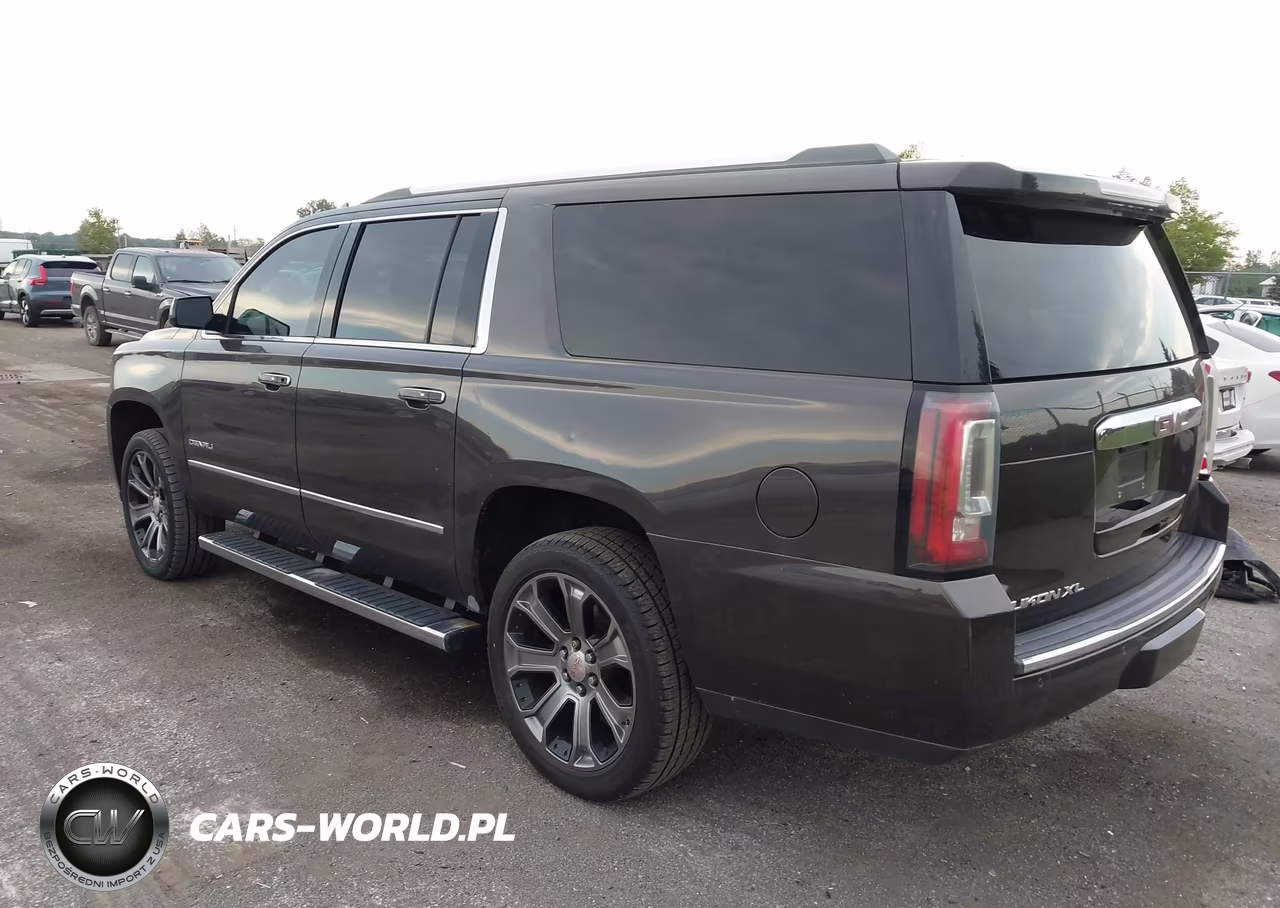 2015 GMC Yukon Xl 1500 Denali VIN:1GKS2JKJ9FR634771 - 3
