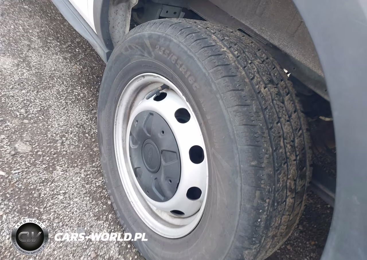 2019 Ford Transit-250 VIN:1FTYR1YM0KKA34386 - 11