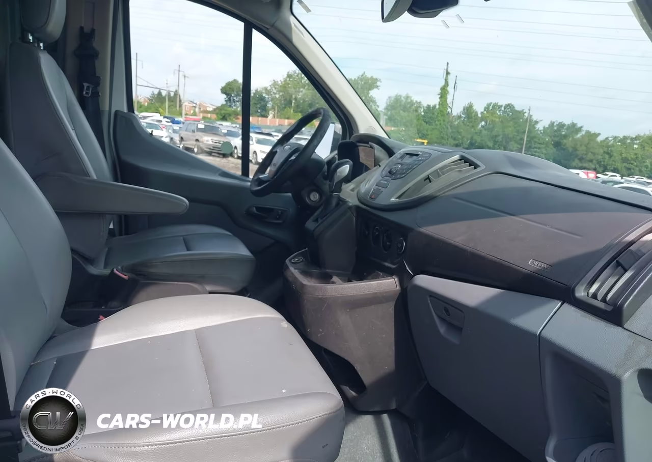 2019 Ford Transit-250 VIN:1FTYR1YM0KKA34386 - 5