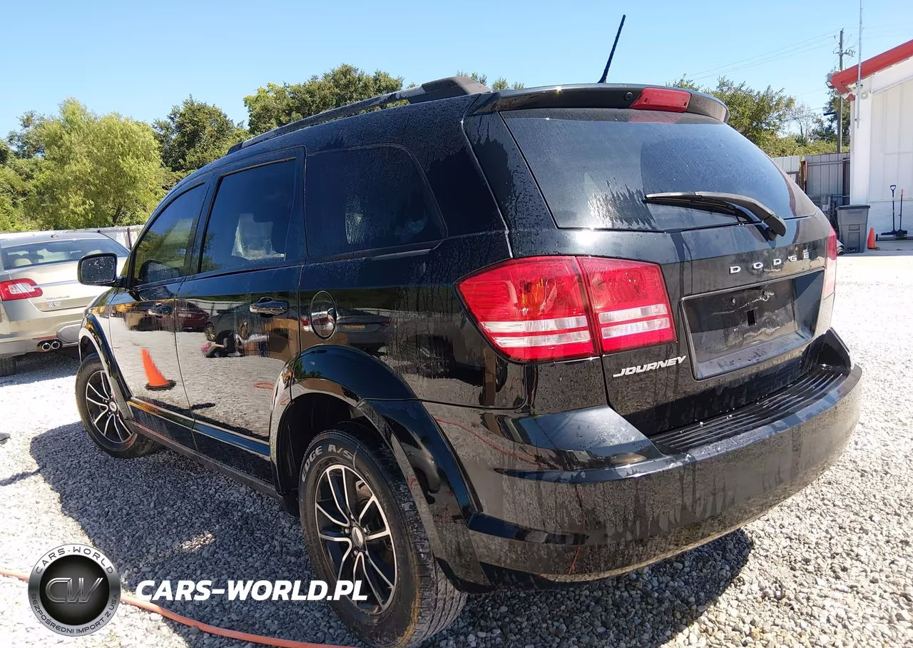 2018 Dodge Journey Se VIN:3C4PDCAB2JT429861 - 3