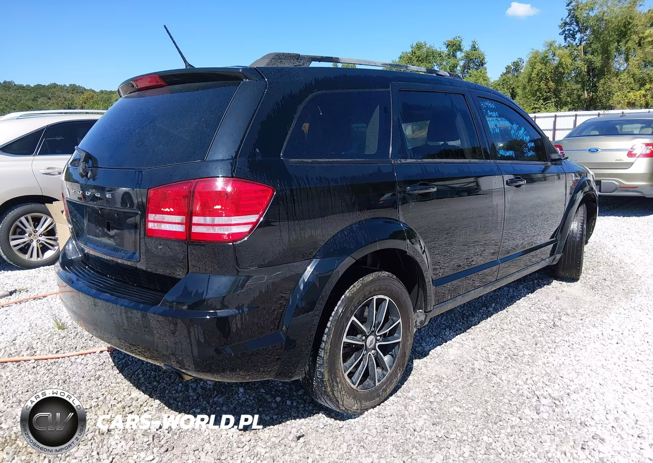 2018 Dodge Journey Se VIN:3C4PDCAB2JT429861 - 4