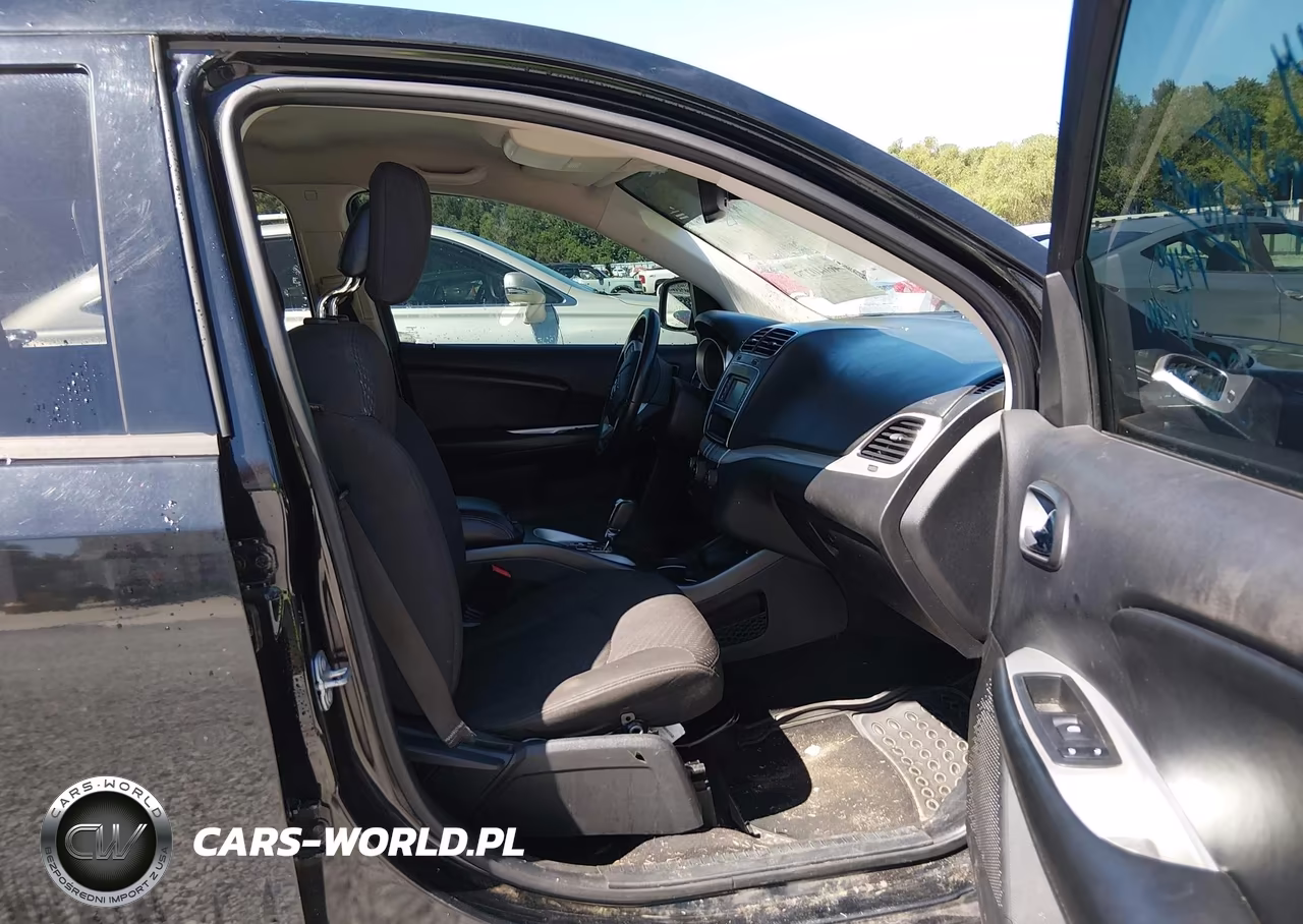 2018 Dodge Journey Se VIN:3C4PDCAB2JT429861 - 5