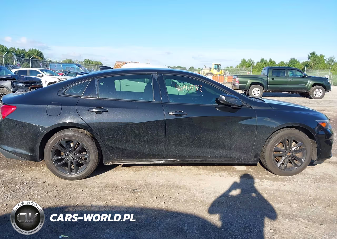 2017 Chevrolet Malibu 1Lt VIN:1G1ZE5ST5HF169669 - 13