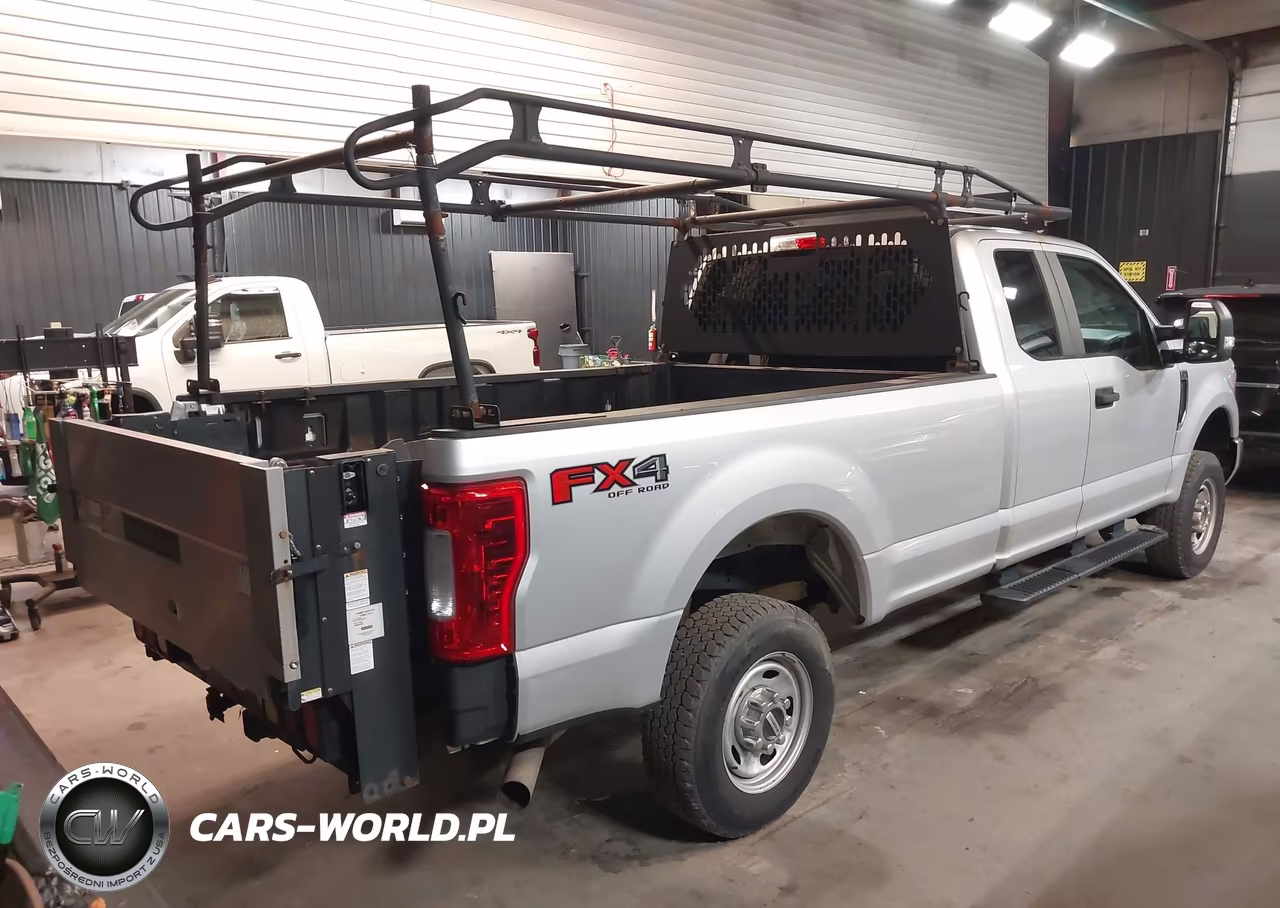 2017 Ford F-250 Xl VIN:1FT7X2B67HED53809 - 4