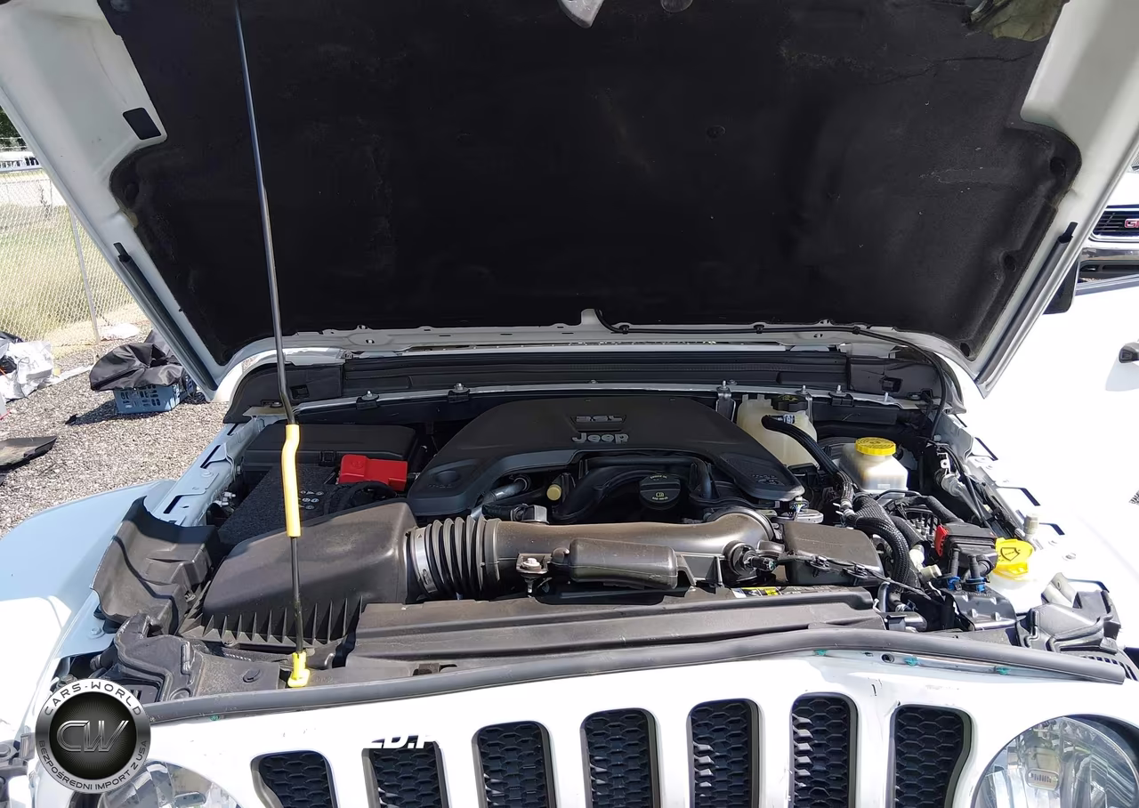 2018 Jeep Wrangler Unlimited Rubicon 4X4 VIN:1C4HJXFG2JW246740 - 10