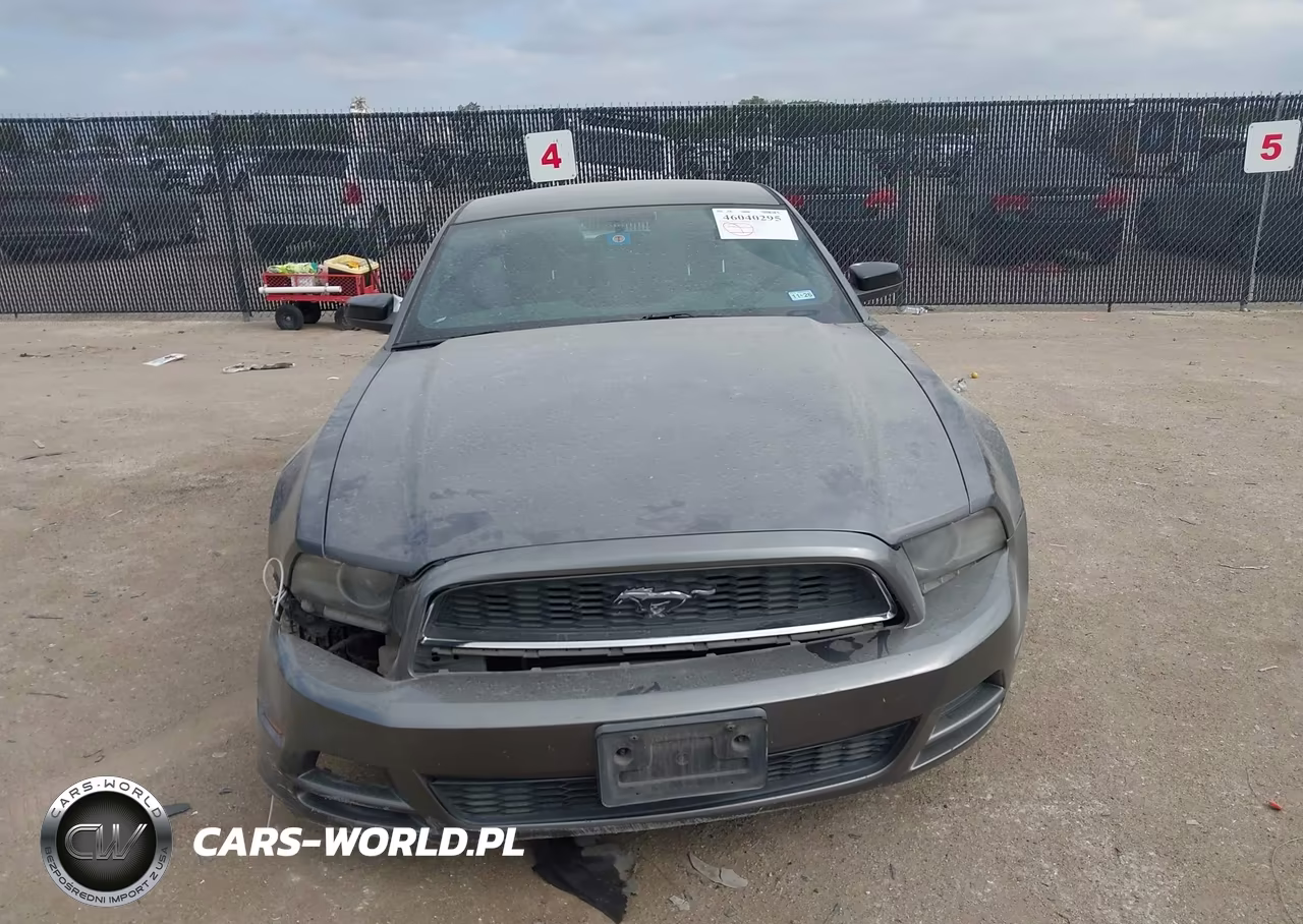 2014 Ford Mustang V6 VIN:1ZVBP8AM8E5268239 - 12