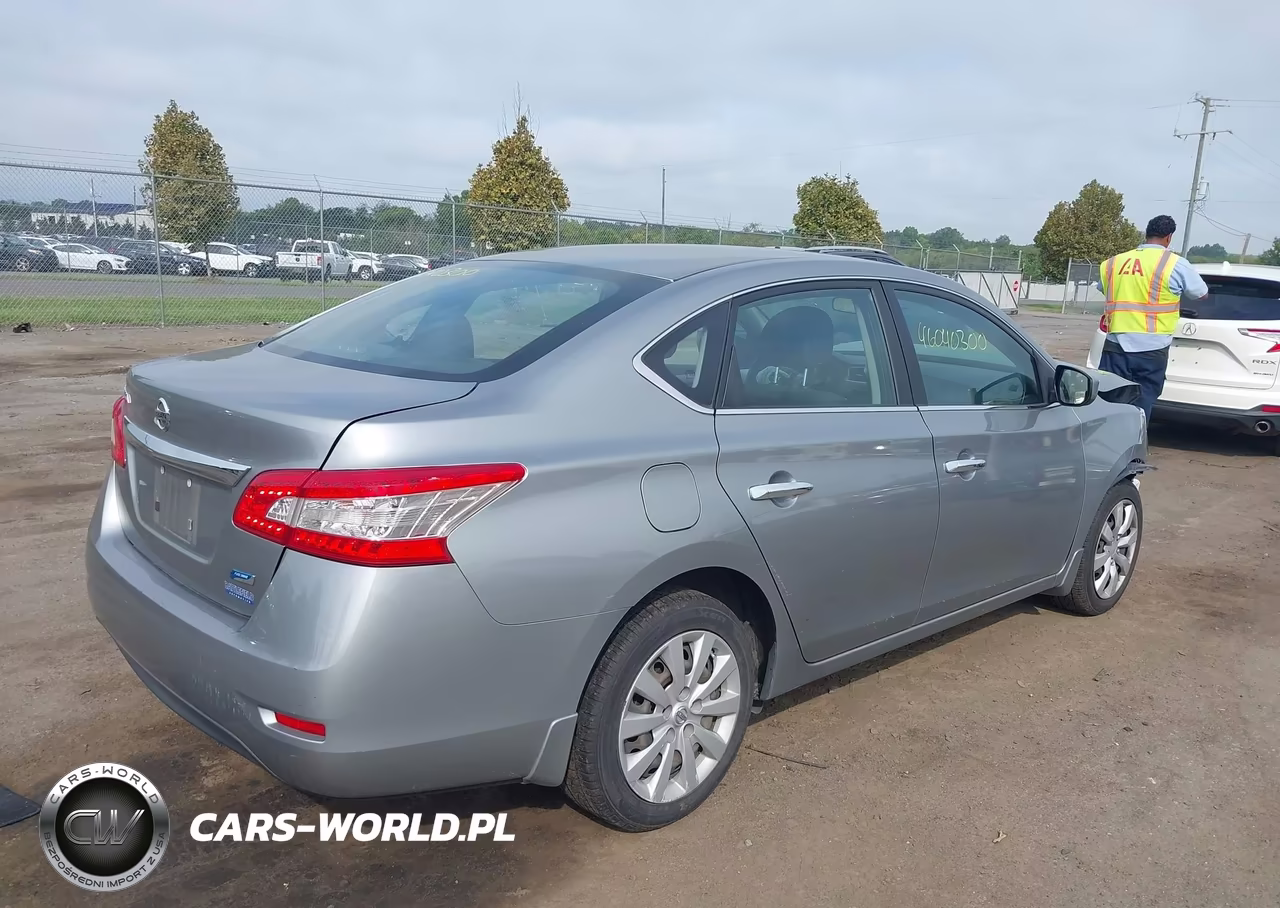 2014 Nissan Sentra S VIN:3N1AB7APXEL680697 - 4