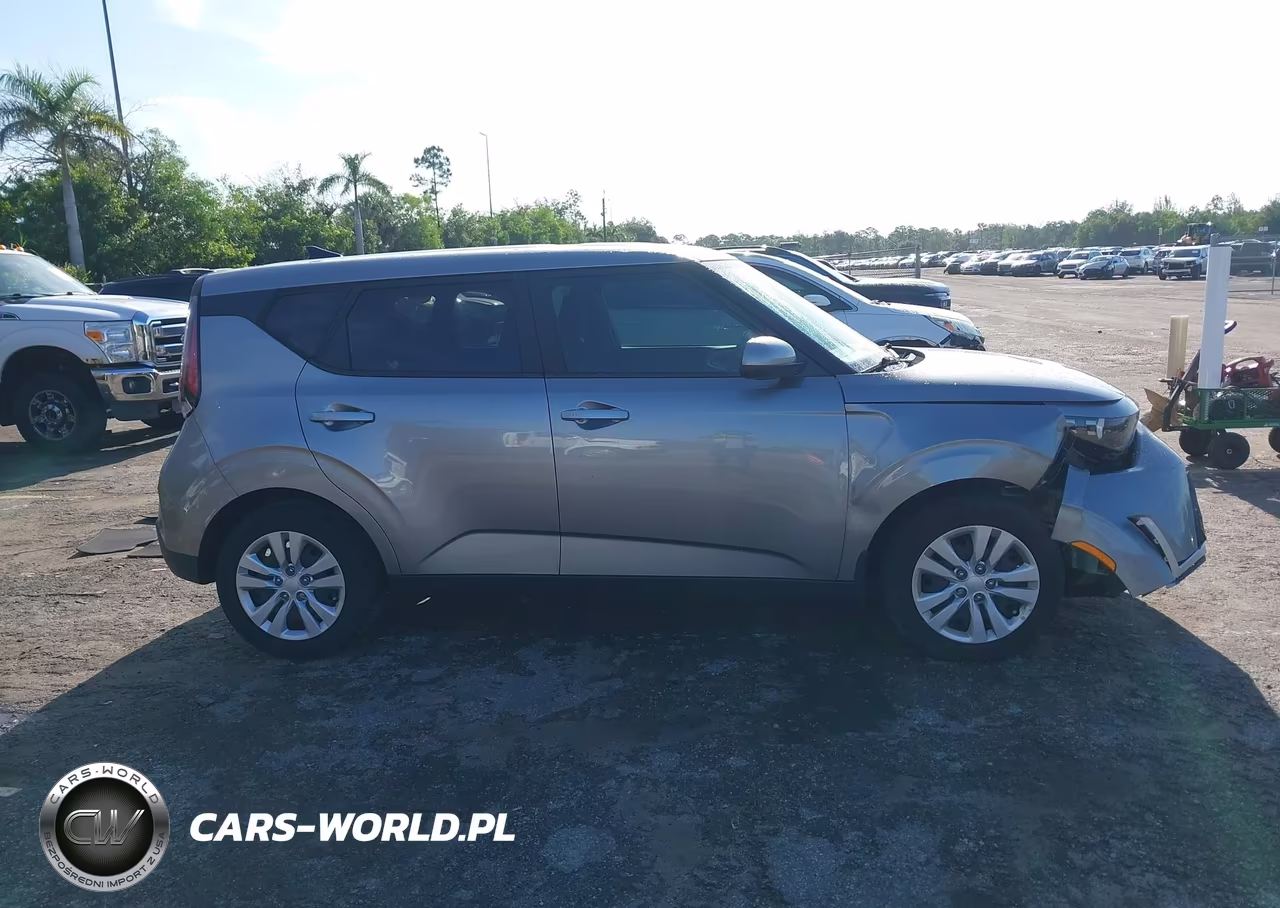 2023 Kia Soul Lx VIN:KNDJ23AU0P7188392 - 13