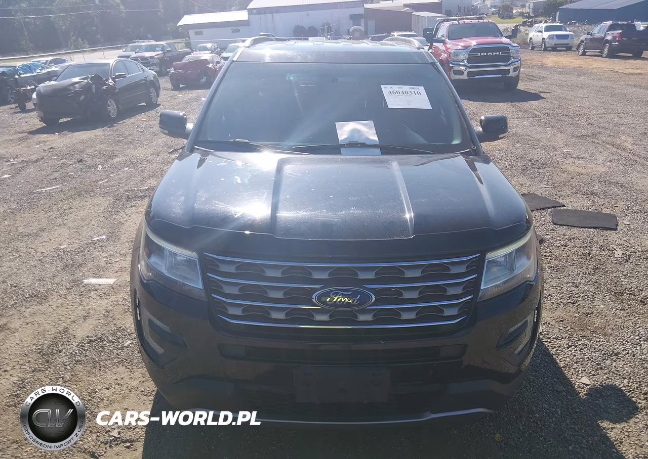 2017 Ford Explorer Xlt VIN:1FM5K7D86HGB37354 - 12