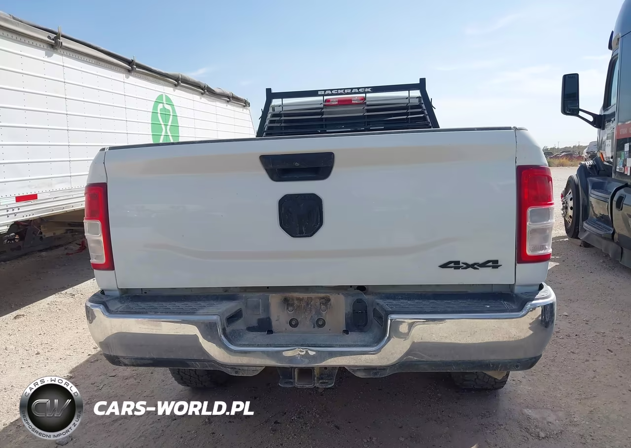 2022 Ram 2500 Tradesman 4X4 8' Box VIN:3C6UR5HJ7NG438333 - 16