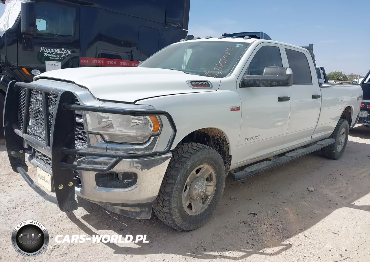 2022 Ram 2500 Tradesman 4X4 8' Box VIN:3C6UR5HJ7NG438333 - 2