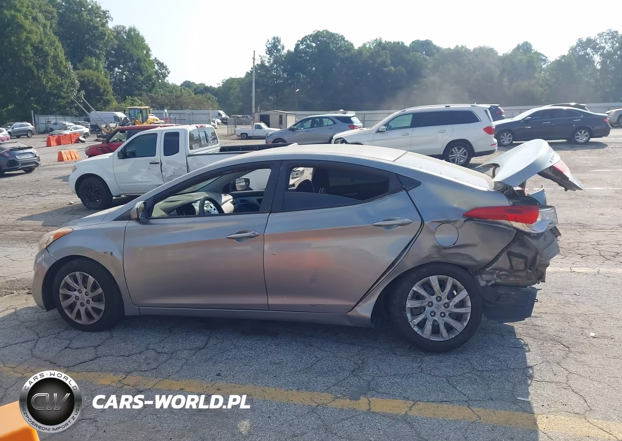 2013 Hyundai Elantra Gls-Limited VIN:KMHDH4AE5DU709741 - 13