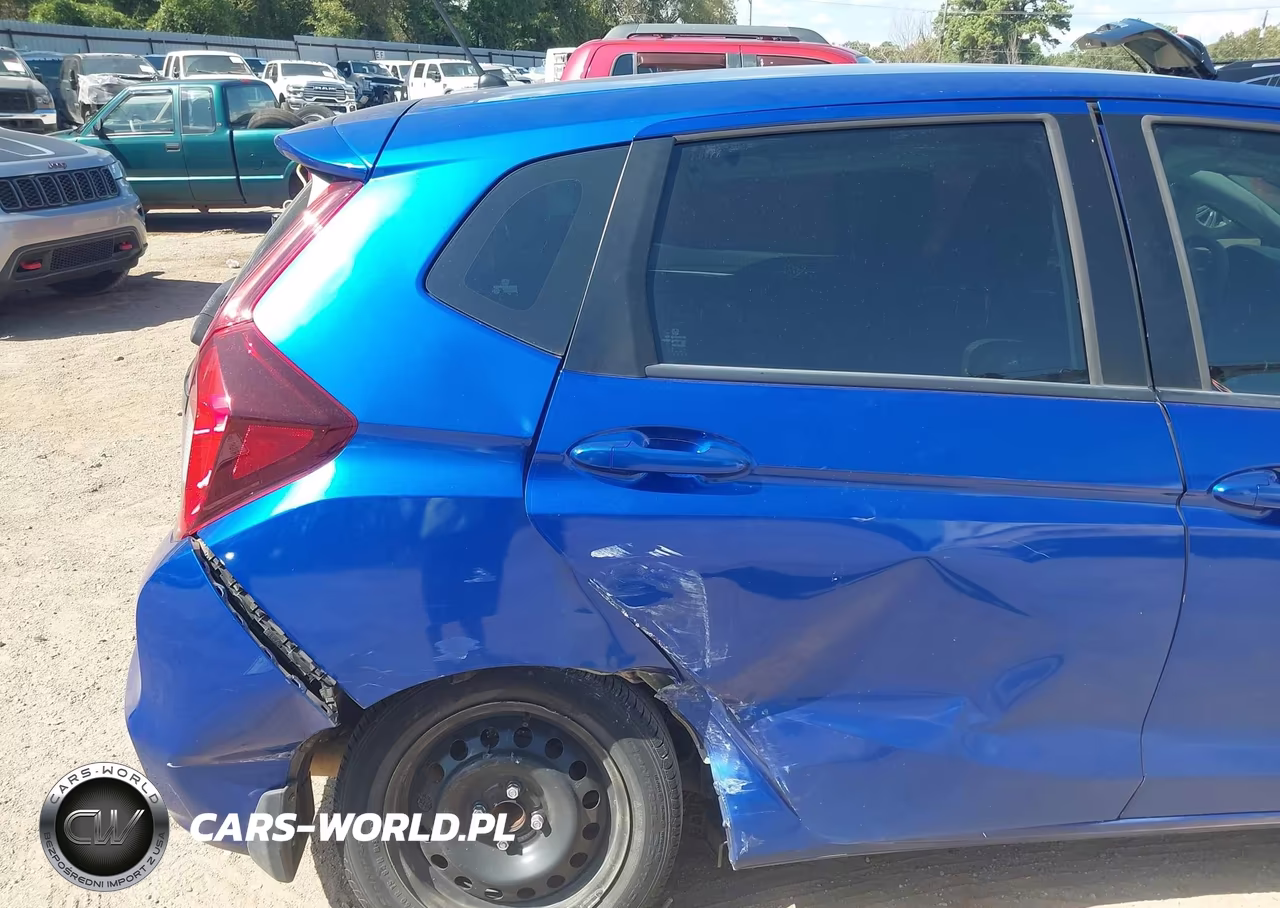 2019 Honda Fit Lx VIN:3HGGK5H4XKM751007 - 17
