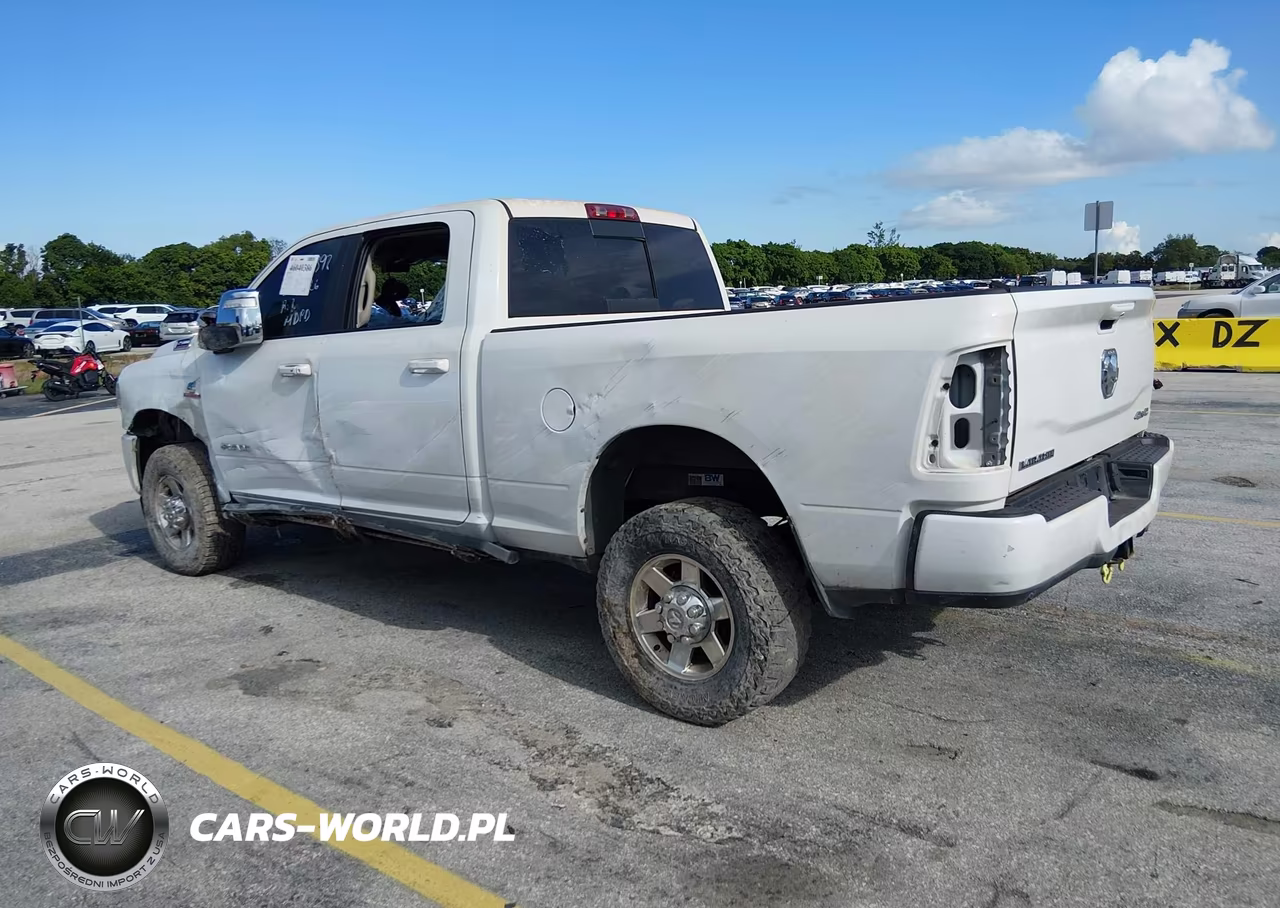 2024 Ram 2500 VIN:3C6UR5FL8RG304392 - 3