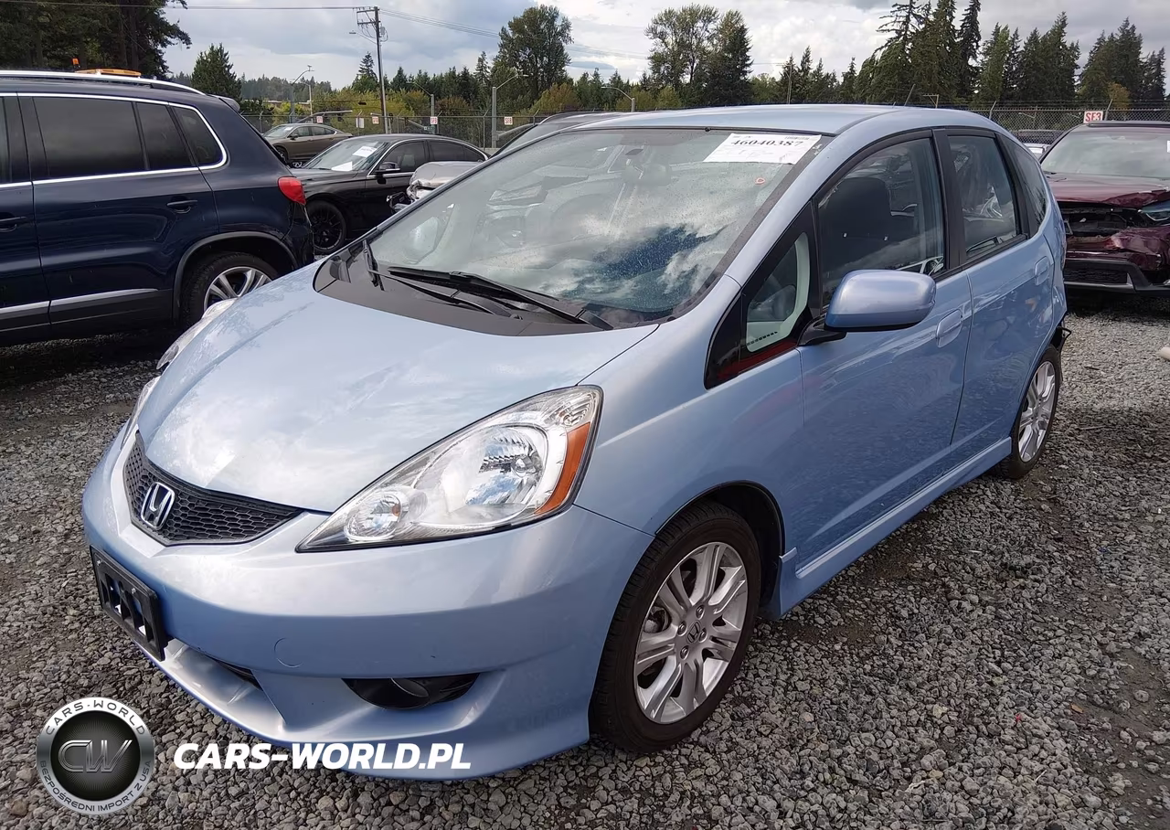 2010 Honda Fit Sport VIN:JHMGE8H47AC033114 - 2