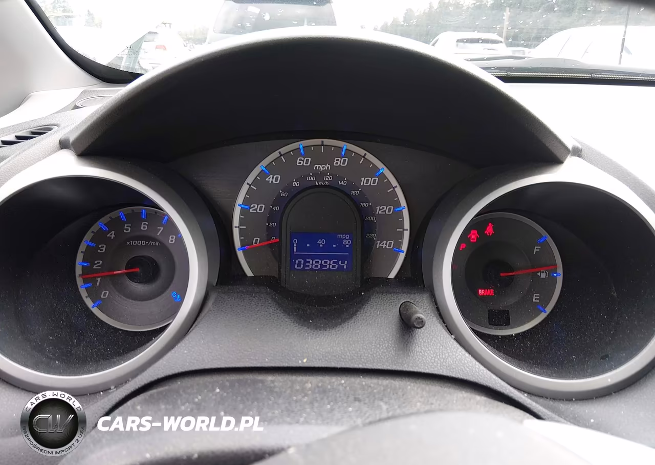 2010 Honda Fit Sport VIN:JHMGE8H47AC033114 - 7