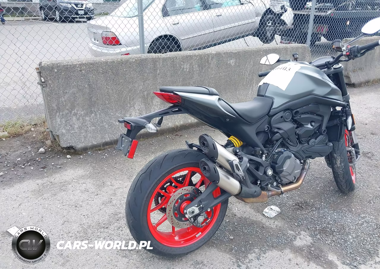 2021 Ducati Monster VIN:ZDMMAMDT8MB001986 - 4