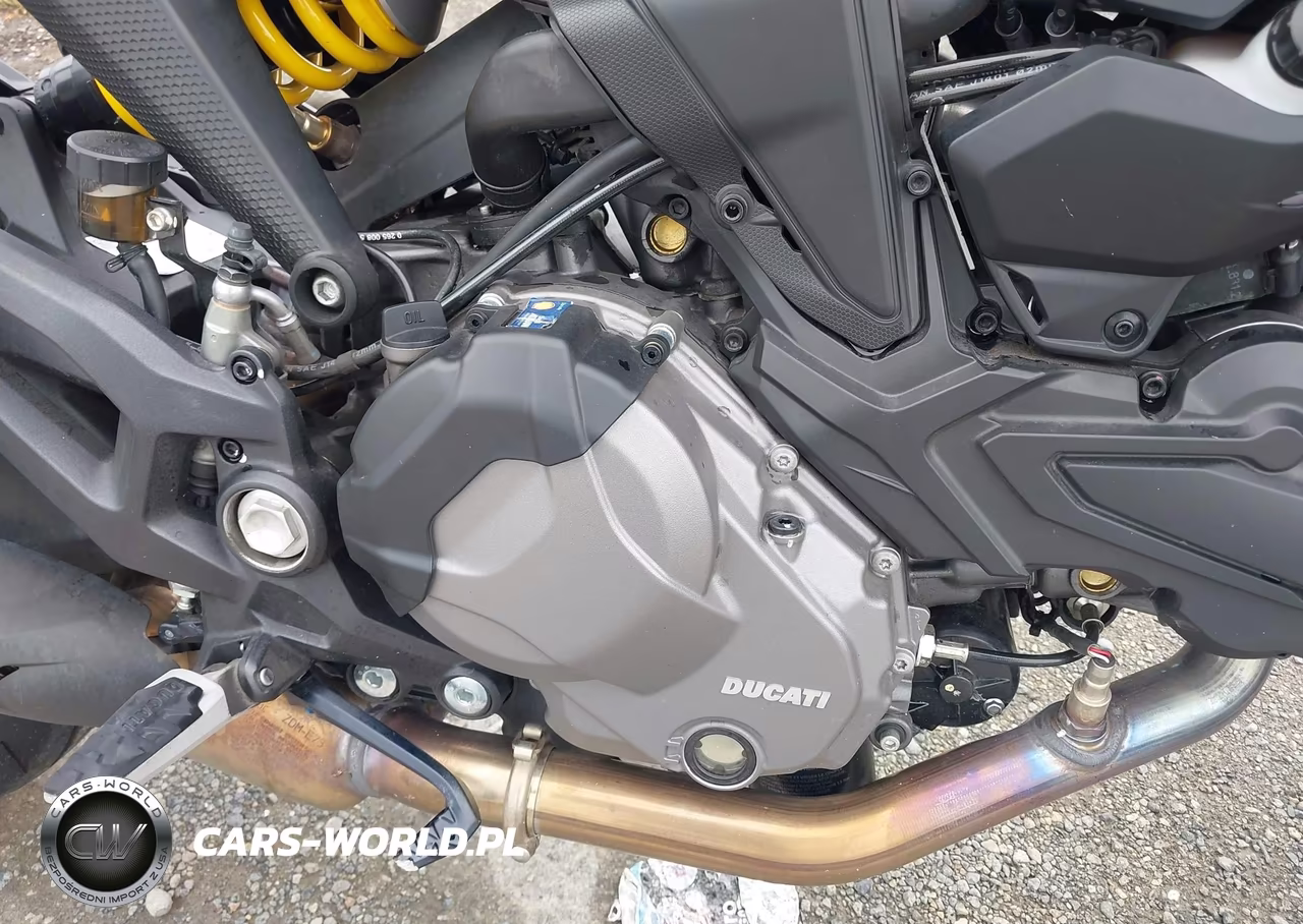 2021 Ducati Monster VIN:ZDMMAMDT8MB001986 - 8