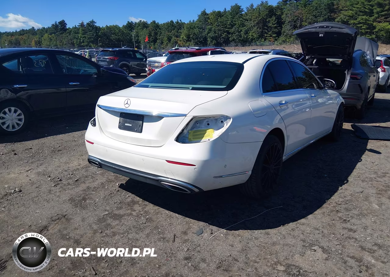2017 Mercedes-Benz E 300 VIN:WDDZF4JB6HA158951 - 4
