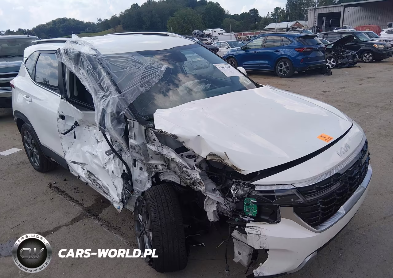 2024 Kia Seltos S VIN:KNDEUCAA2R7490206 - 1