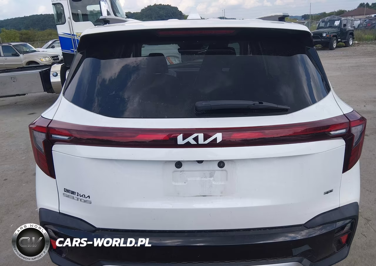 2024 Kia Seltos S VIN:KNDEUCAA2R7490206 - 16