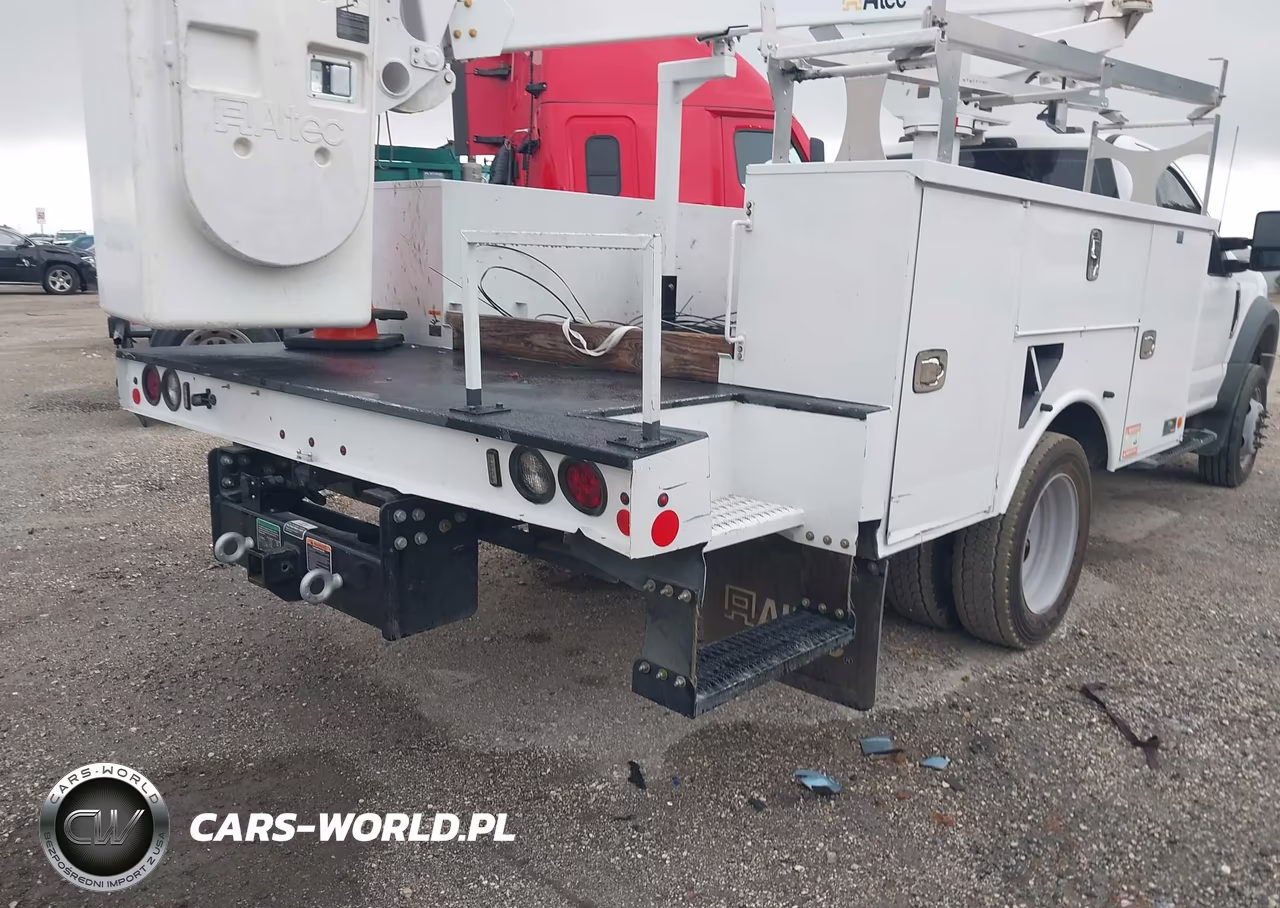 2022 Ford F-450 Chassis Xl VIN:1FDUF4GN6NDA19737 - 11