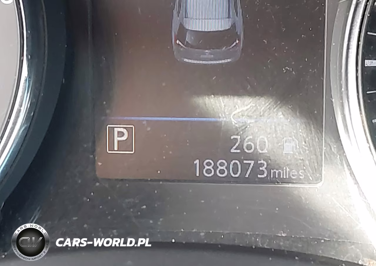 2018 Nissan Rogue S VIN:5N1AT2MV1JC786674 - 16