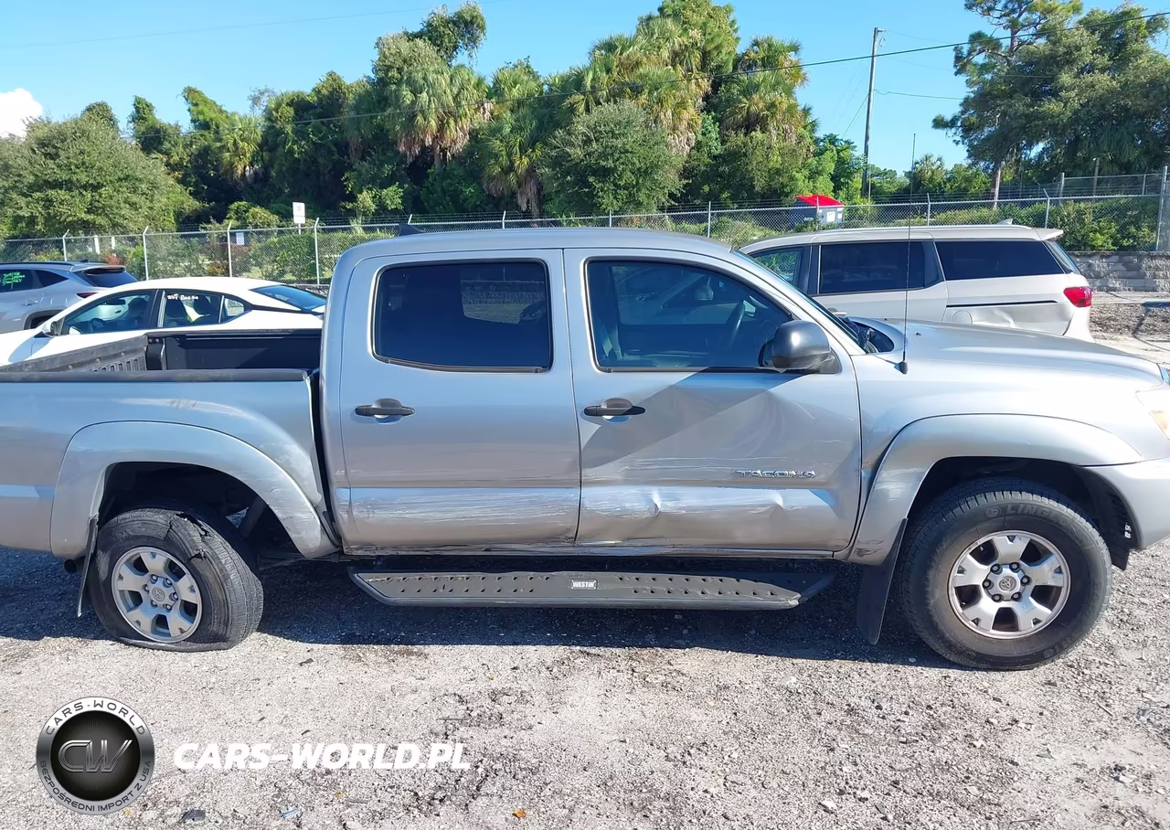2015 Toyota Tacoma Prerunner V6 VIN:5TFJU4GN5FX076217 - 13