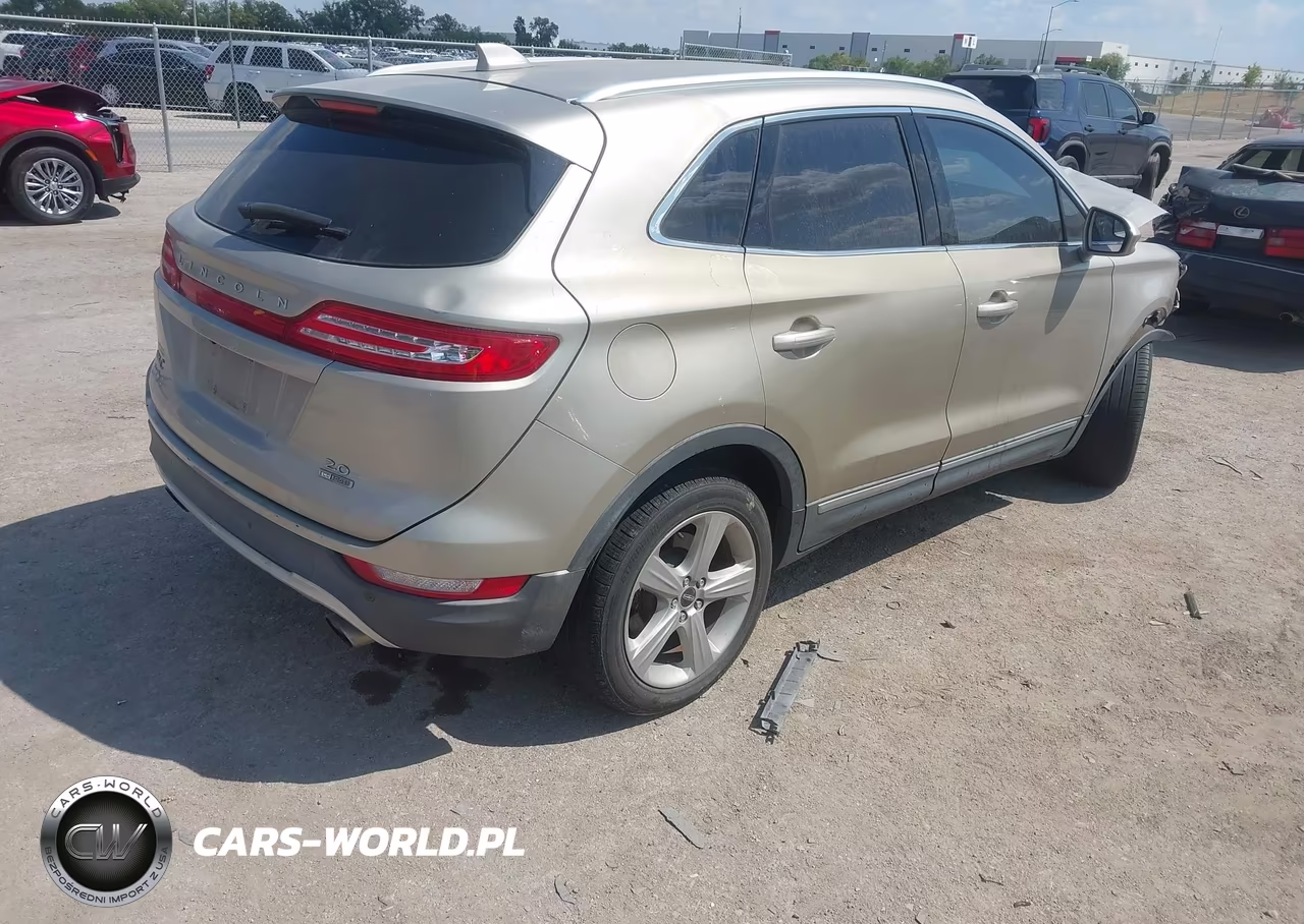 2015 Lincoln Mkc VIN:5LMCJ1A90FUJ05659 - 4
