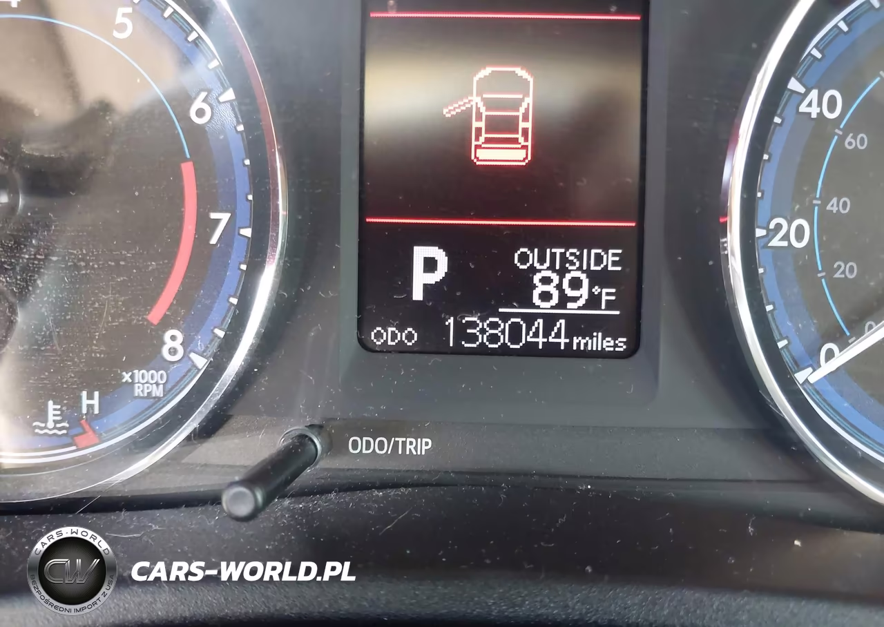 2017 Toyota Corolla Le VIN:2T1BURHE0HC817391 - 15