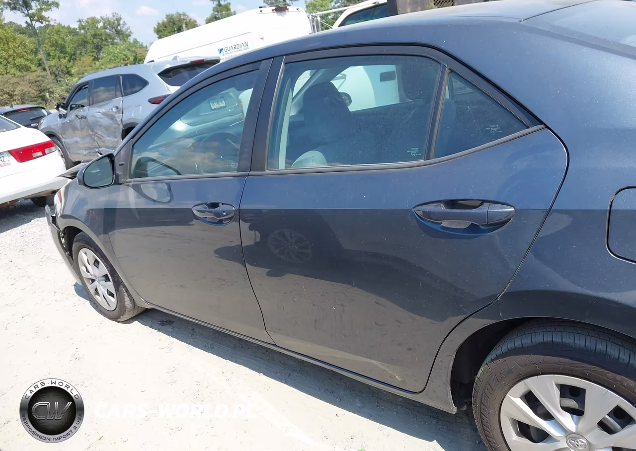 2019 Toyota Corolla L VIN:2T1BURHE8KC143580 - 14