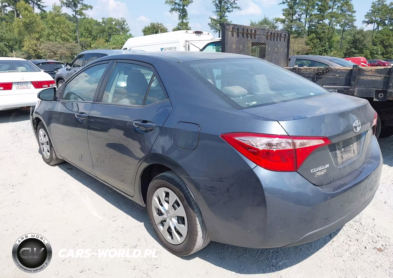 2019 Toyota Corolla L VIN:2T1BURHE8KC143580 - 3