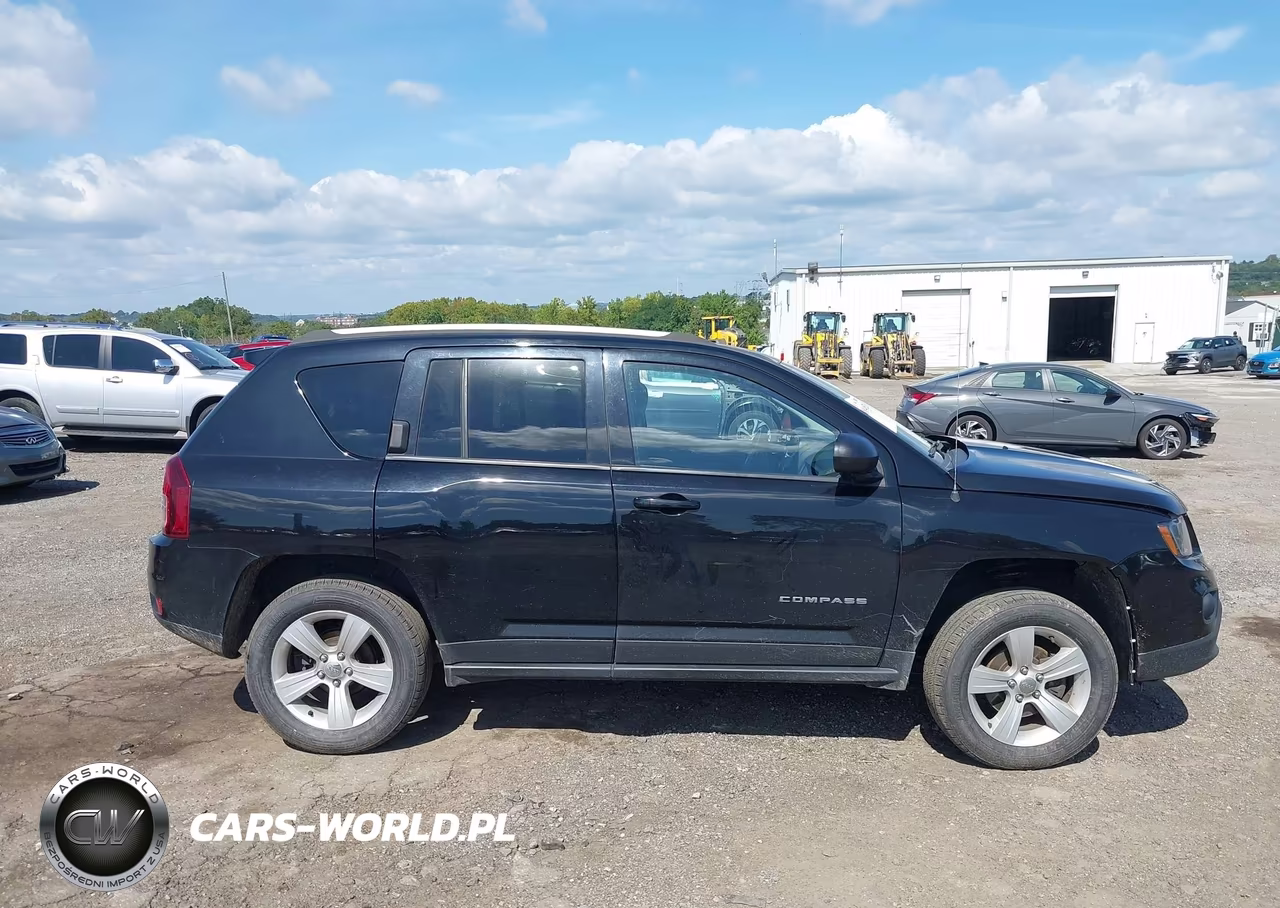 2017 Jeep Compass Sport 4X4 VIN:1C4NJDBB4HD106450 - 13