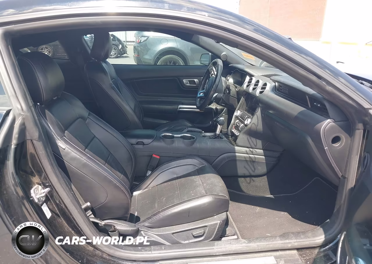 2020 Ford Mustang Ecoboost Premium Fastback VIN:1FA6P8TH6L5181625 - 5