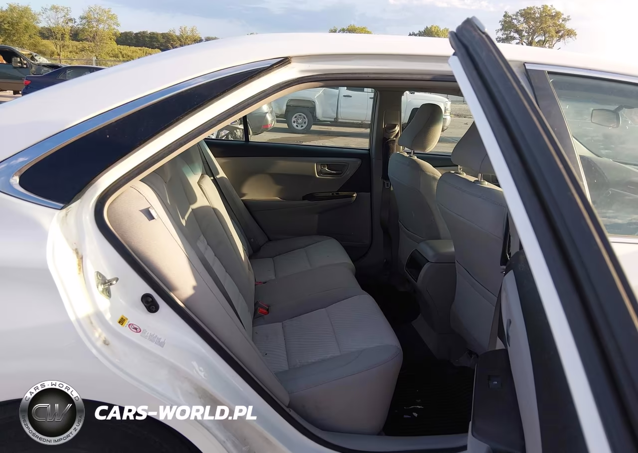 2016 Toyota Camry Le VIN:4T4BF1FK4GR581853 - 8