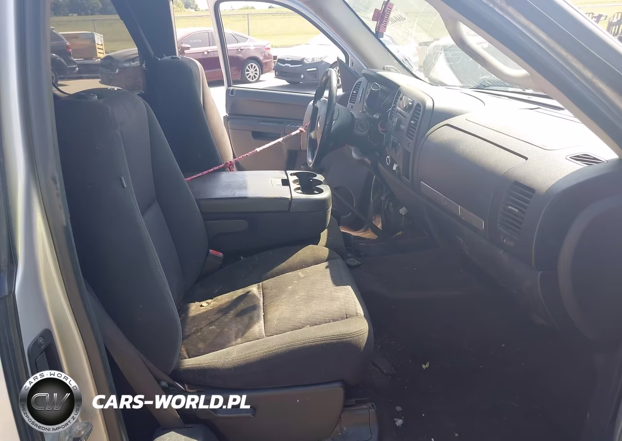 2010 Chevrolet Silverado 1500 Lt VIN:1GCSKSE33AZ198779 - 5