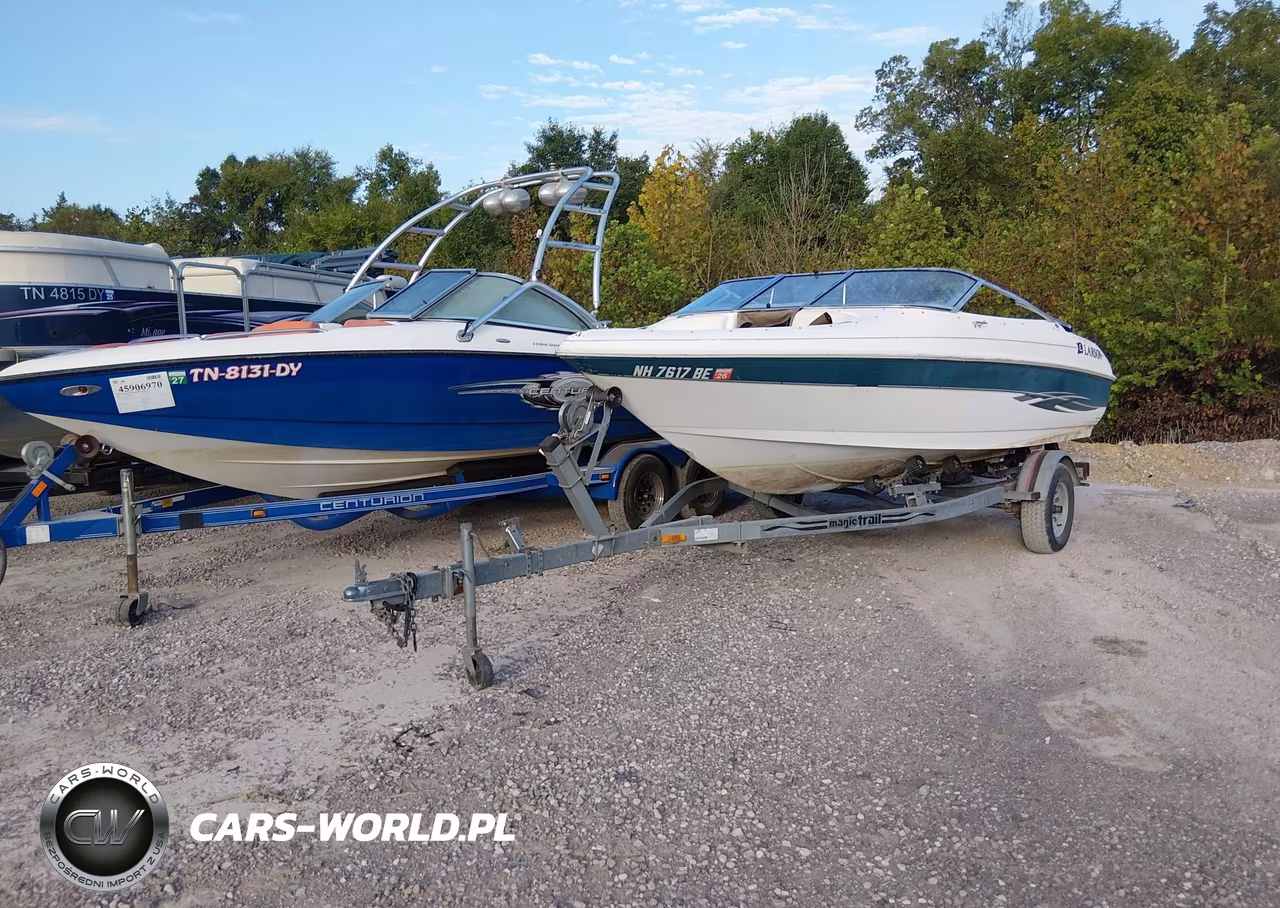 2001 Larson Bow Boat VIN:LAR57639F900 - 2