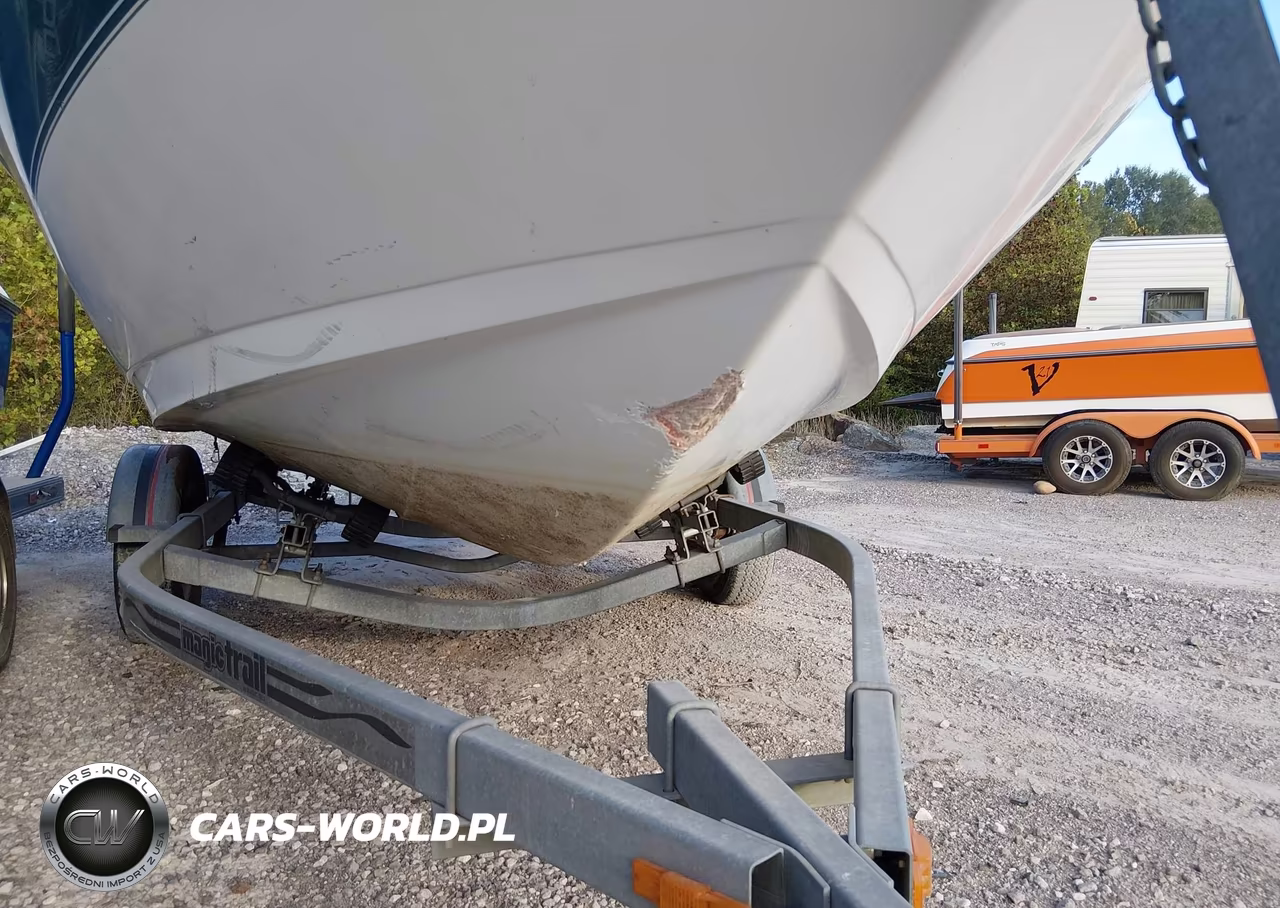 2001 Larson Bow Boat VIN:LAR57639F900 - 6