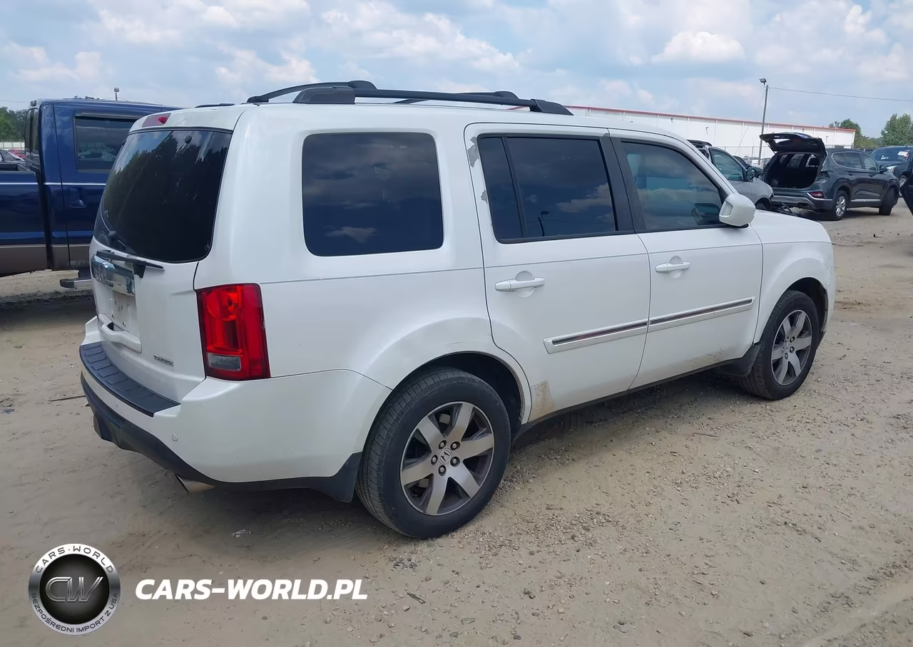 2013 Honda Pilot Touring VIN:5FNYF3H98DB026343 - 4