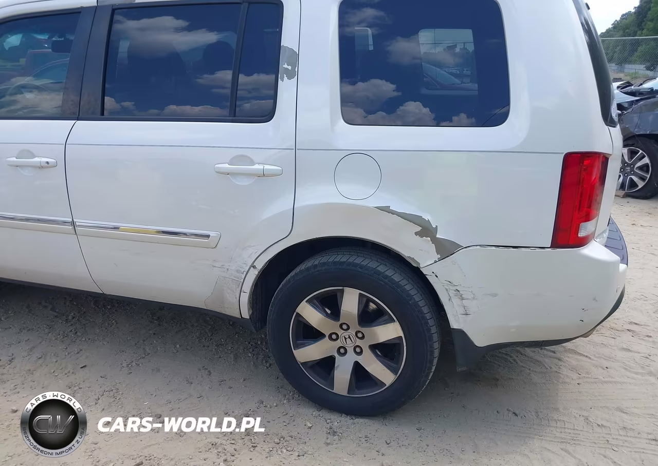 2013 Honda Pilot Touring VIN:5FNYF3H98DB026343 - 6