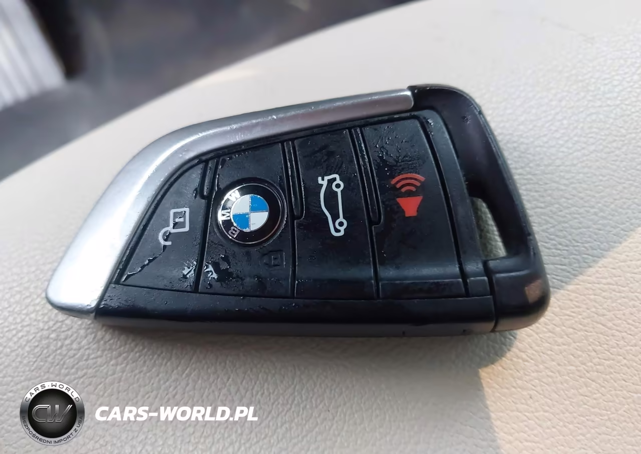 2019 BMW X3 Sdrive30I VIN:5UXTR7C59KLF37133 - 11