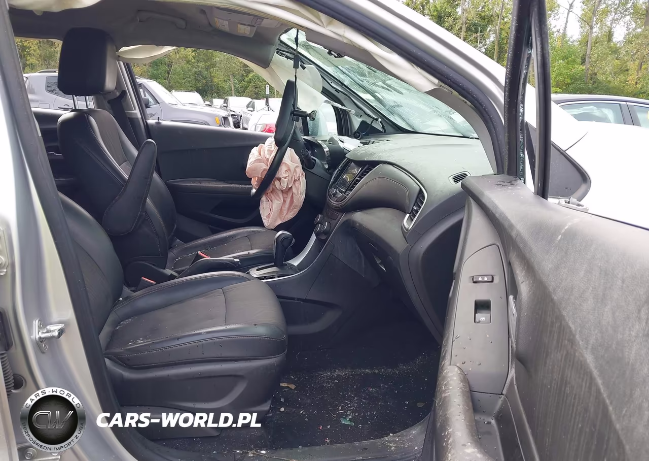 2018 Chevrolet Trax Lt VIN:KL7CJLSB5JB688137 - 5