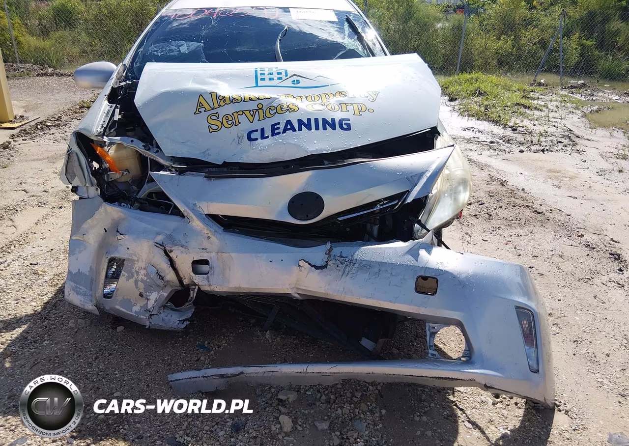 2012 Toyota Prius V Two VIN:JTDZN3EU0C3158959 - 12
