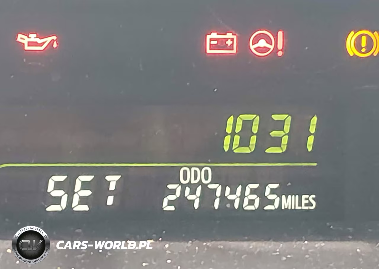 2012 Toyota Prius V Two VIN:JTDZN3EU0C3158959 - 15