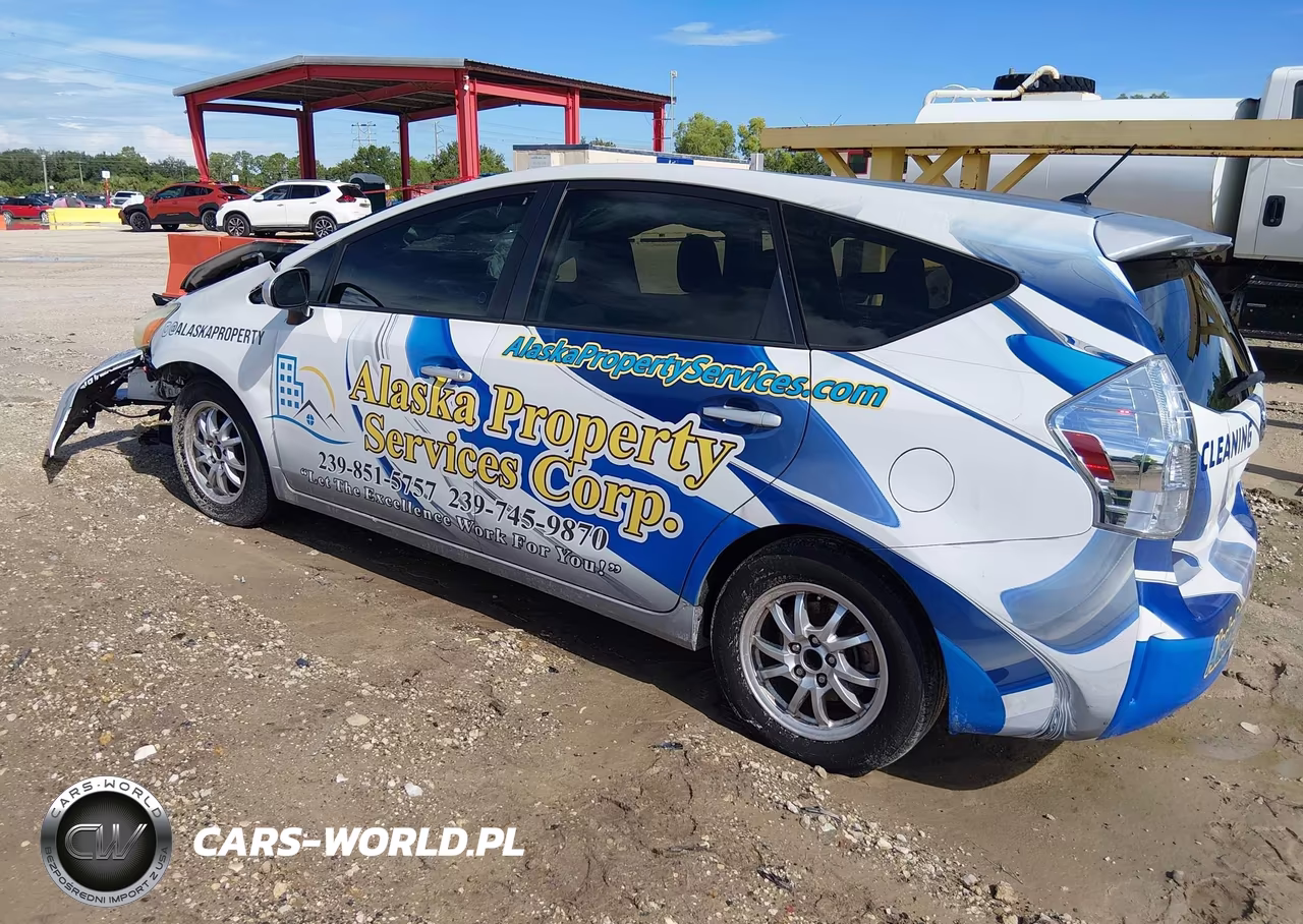 2012 Toyota Prius V Two VIN:JTDZN3EU0C3158959 - 3
