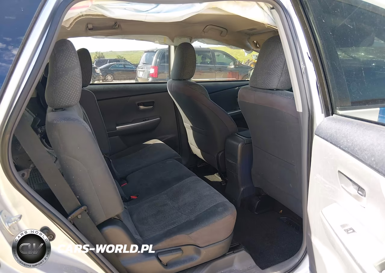 2012 Toyota Prius V Two VIN:JTDZN3EU0C3158959 - 8