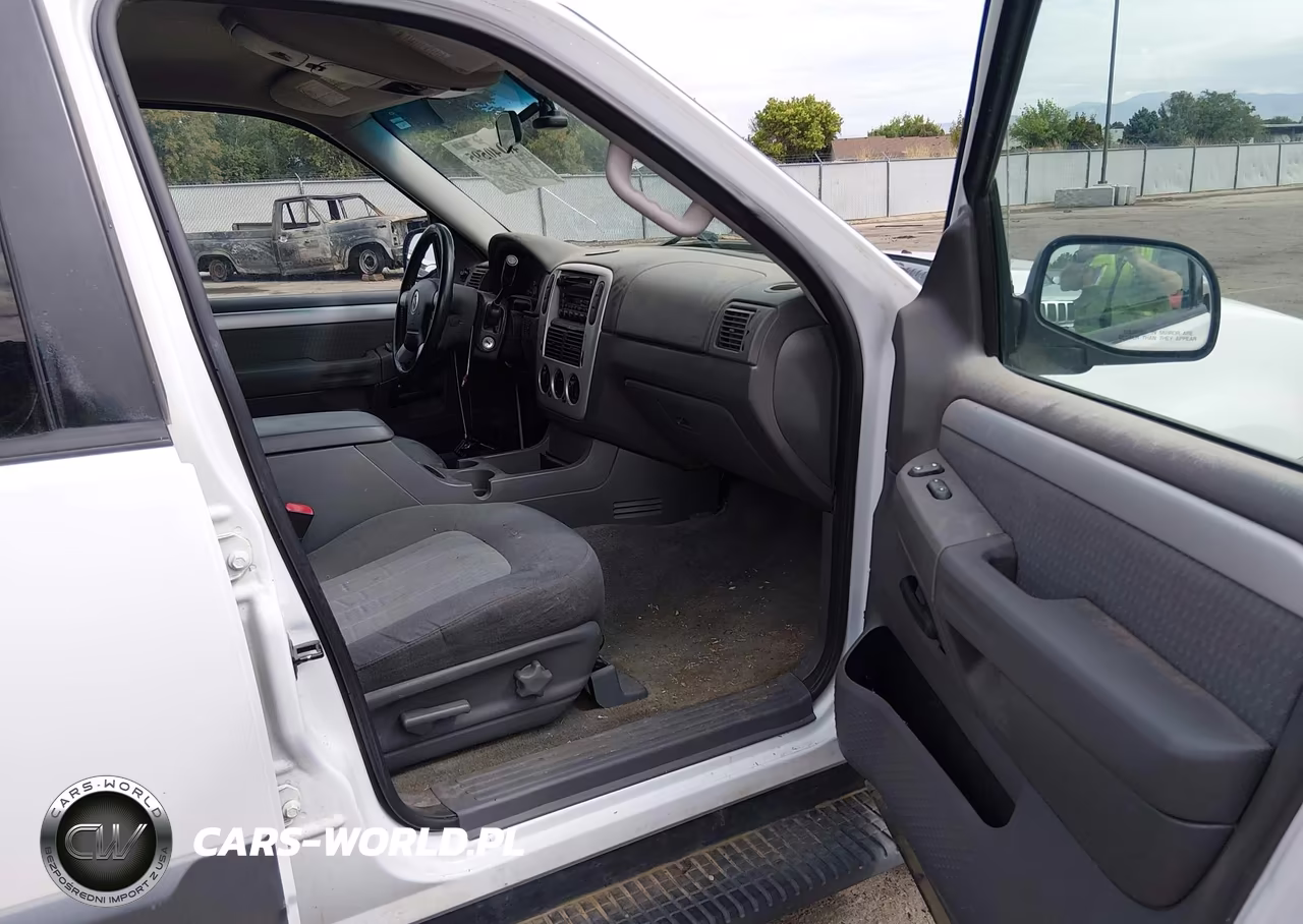 2002 Mercury Mountaineer VIN:4M2ZU86E82ZJ32722 - 5